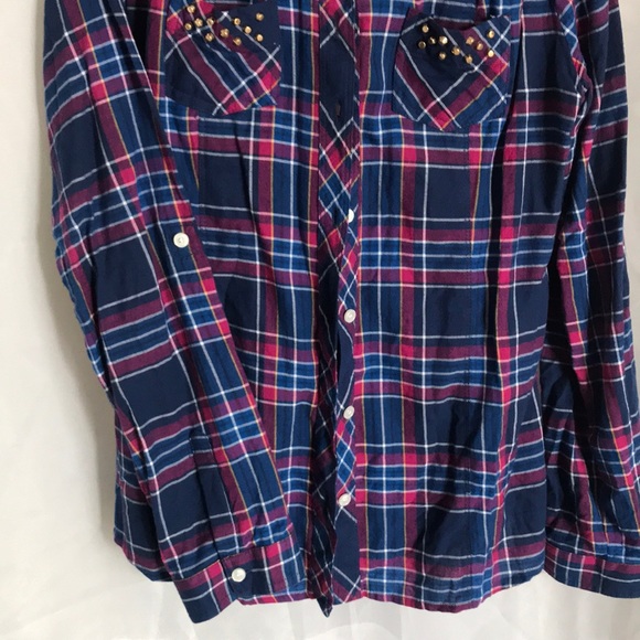 Guess Long Sleeved Gingham Shirt - Picture 3 of 5